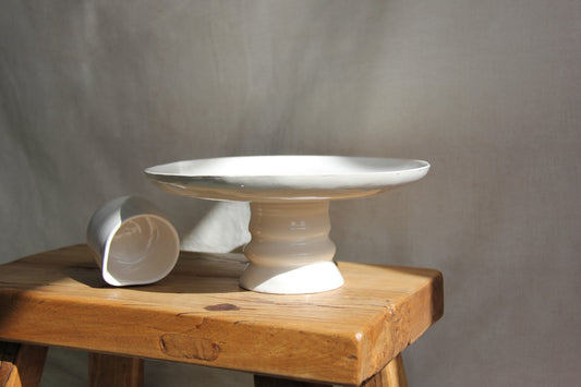 Classic White Cakestand