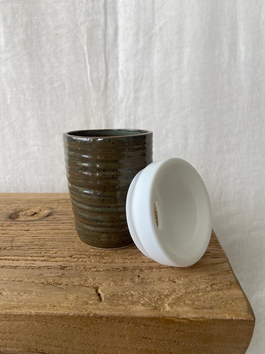 Smokey Green Takeaway Cup 1